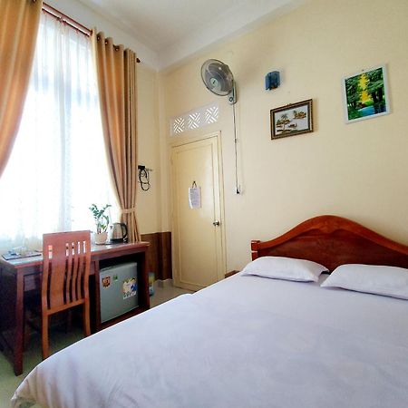 Binh Dao Hotel - Khach San Ngay Trung Tam Gia Re دالات المظهر الخارجي الصورة
