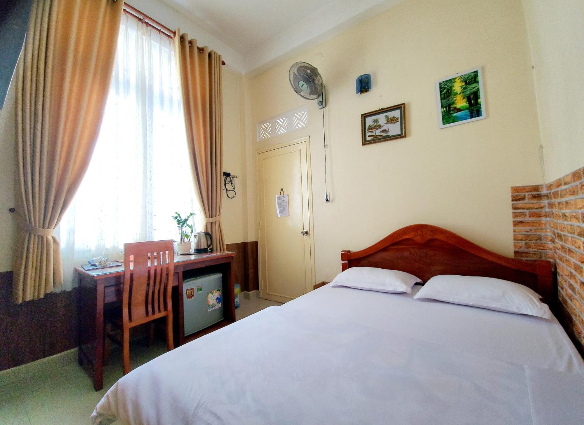 Binh Dao Hotel - Khach San Ngay Trung Tam Gia Re دالات المظهر الخارجي الصورة